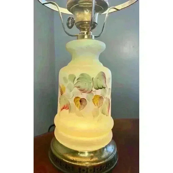 Vintage Hurricane Lamp GWTW Frosted Glass with Green Brown Leaves 3 way No Shade - Picture 2 of 5